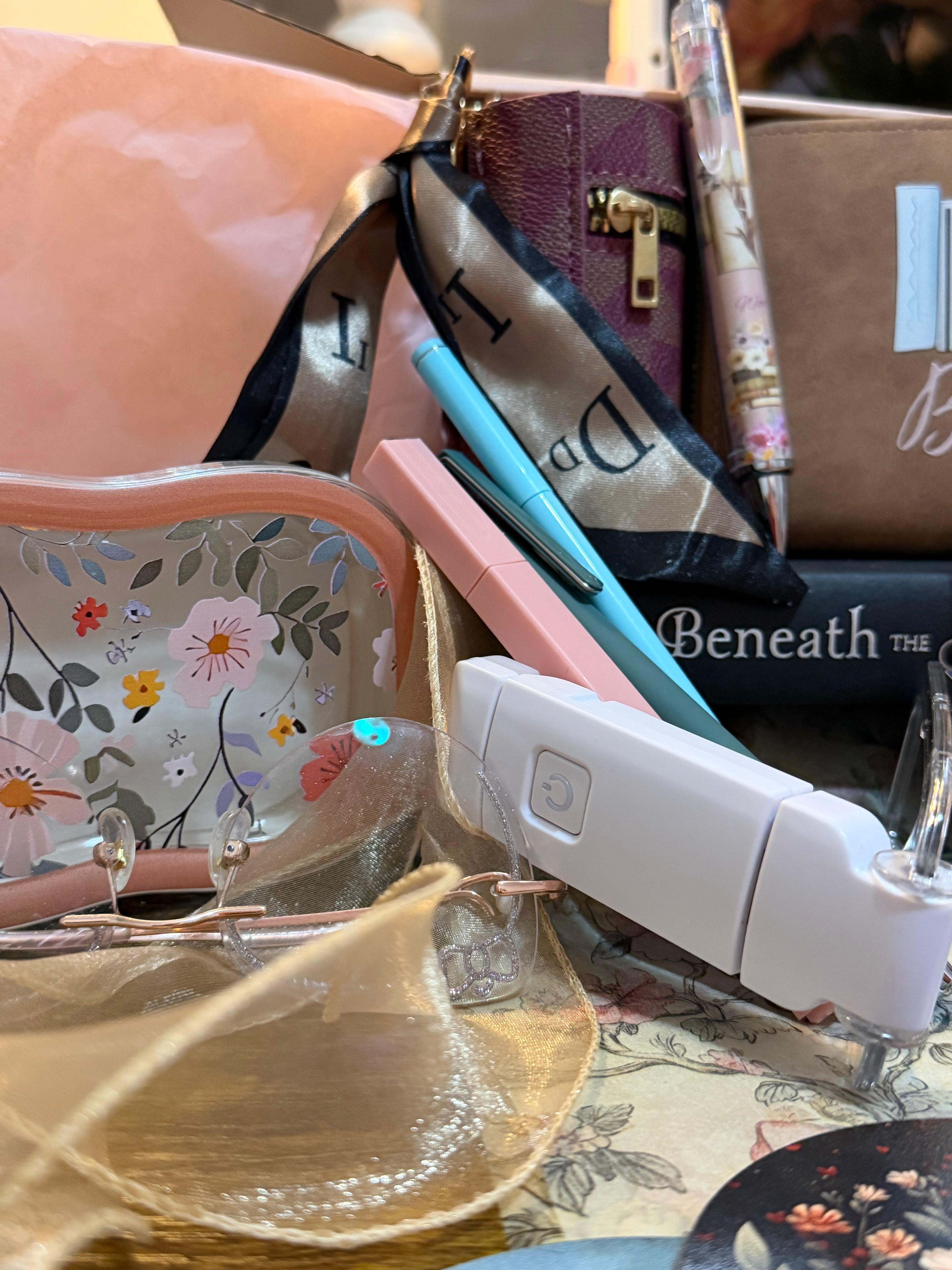 📖 🐛The Bookworm’s Bag