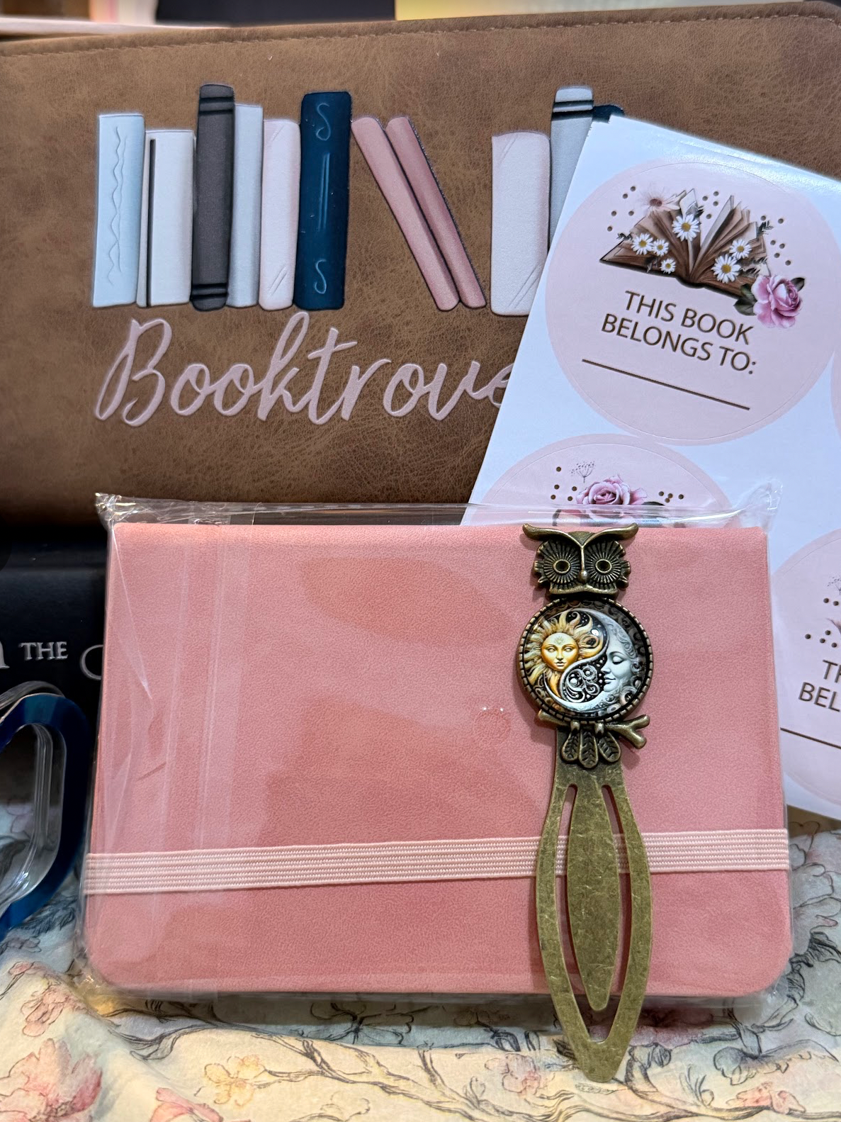 📚 The Bookmark Belle