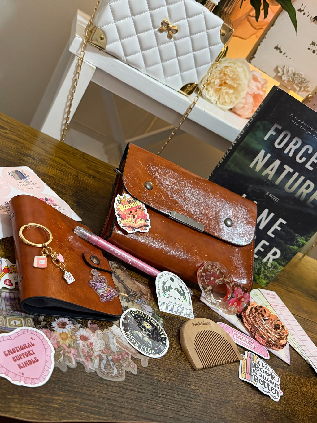 📖 🐛The Bookworm’s Bag