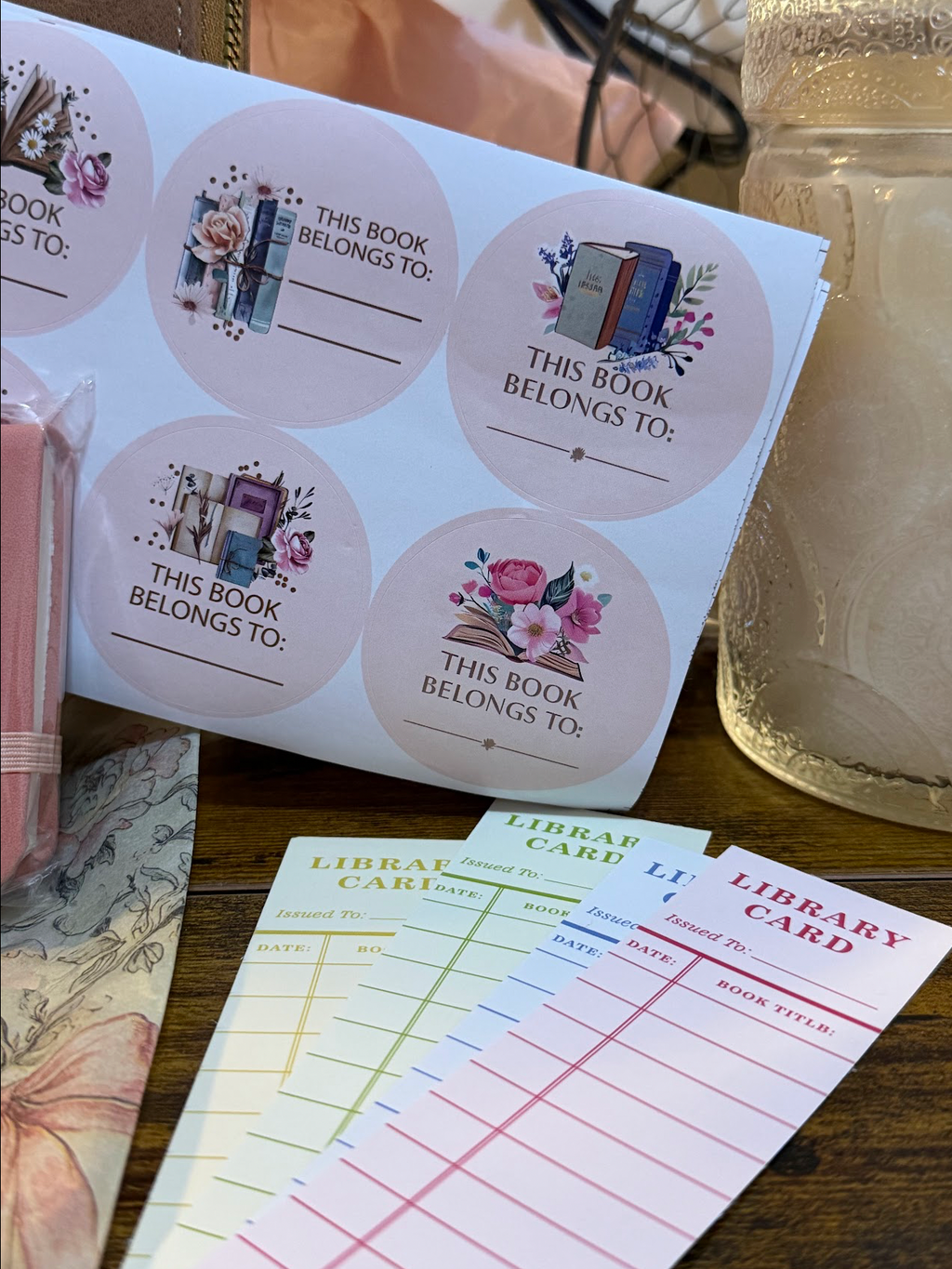 📚 The Bookmark Belle